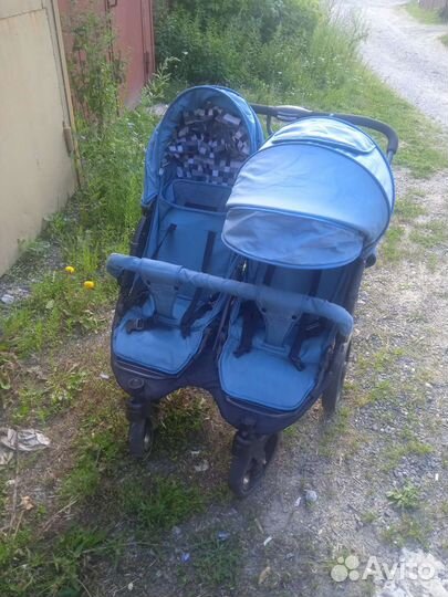 Коляска детская двух местная