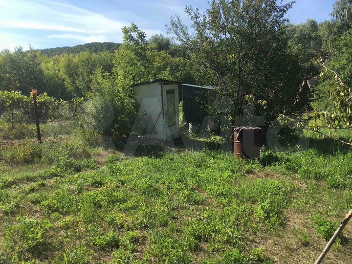 Дача 20 м² на участке 8 сот.