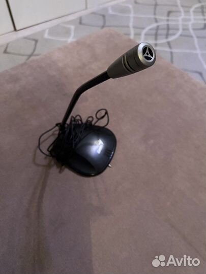 Микрофон Genius