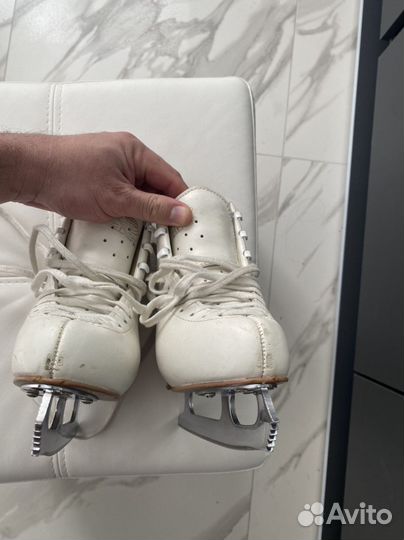 Фигурные коньки edea Overture 205