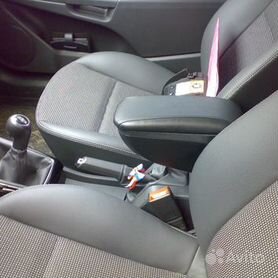 Подлокотник Opel Astra H / Опель Астра Н (2004-2014)