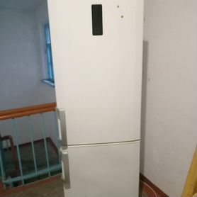 Холодильник под восстановление или на запчасти
