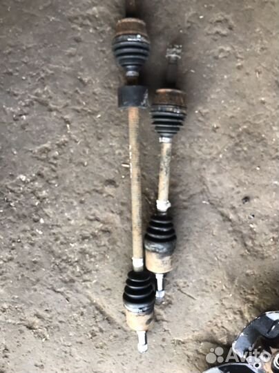 Fiat albea полу ось