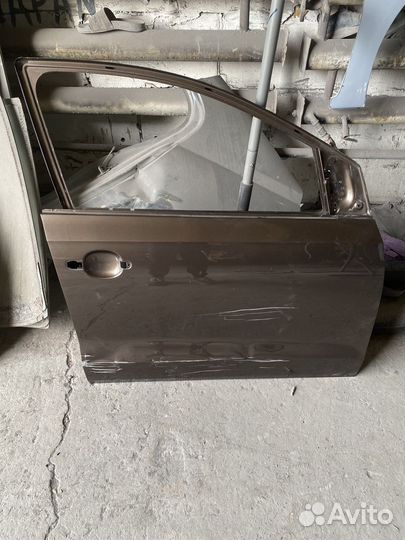Дверь правая задняя volkswagen polo 2017