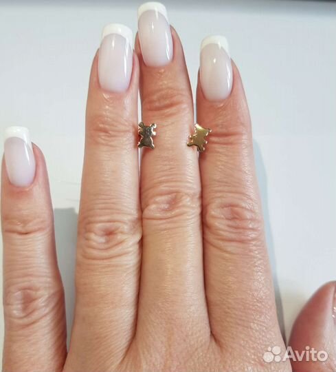 Золотые серьги