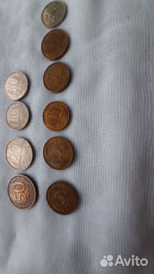 Юбилейные монеты