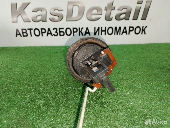 Датчик уровня топлива Audi 80 B3