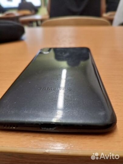 Samsung Galaxy A11, 2/32 ГБ