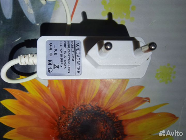 Блок питания 9V