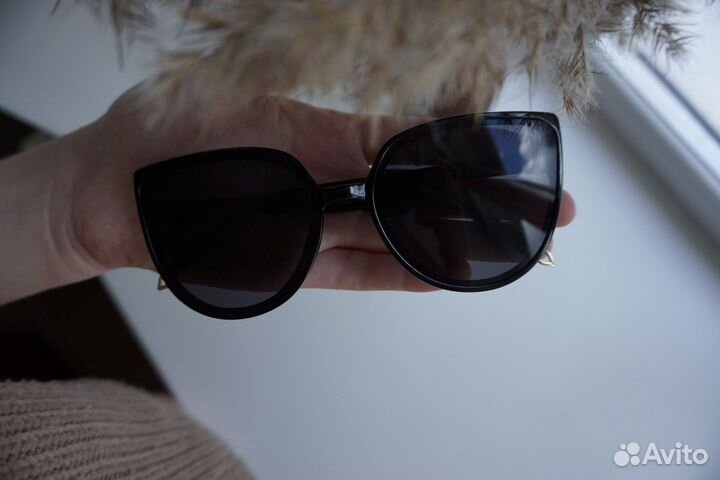 Солнцезащитные очки