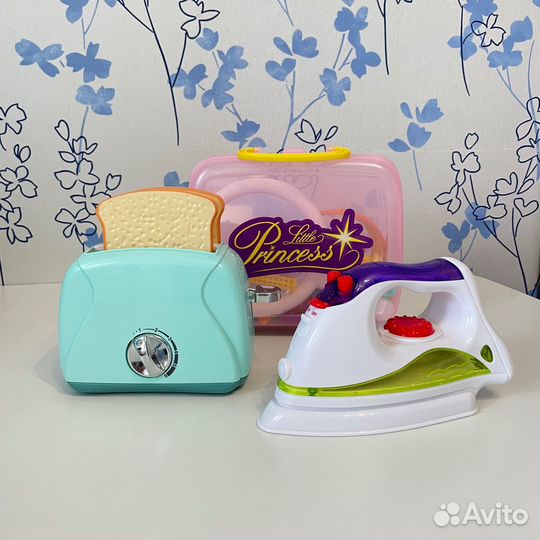 Игрушечный тостер, игрушечный утюг, салон красоты