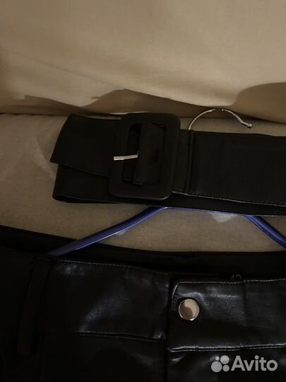 Шорты кожаные новые