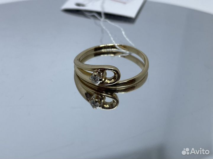 Золотое кольцо с 1 Бриллиантом 0.075 ct