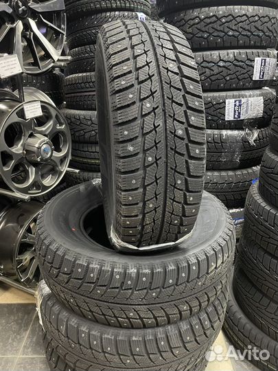 Landsail Ice Star IS33 235/70 R16 107T