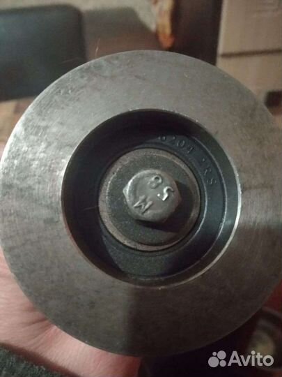 Ролик и Ролик хода в сборе