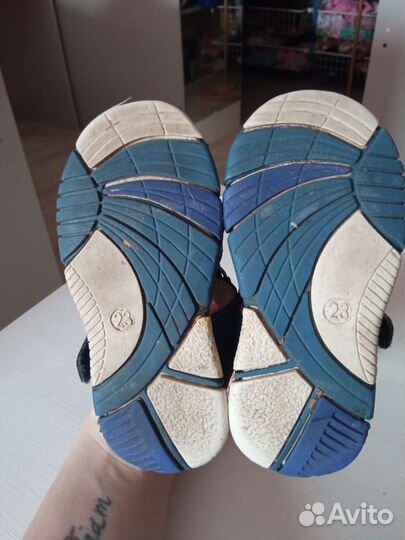 Сандалии 23