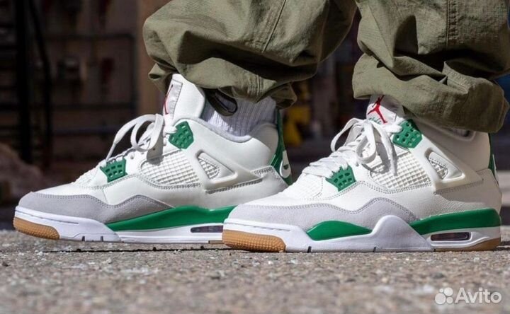 Nike SB X Air Jordan 4 Retro SP Pine Green