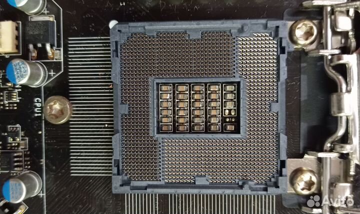 MSI H61M-P25 + Pentium G2030