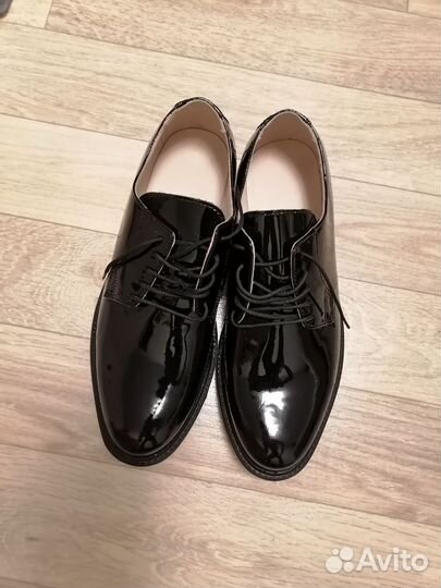 Военные вещи парка плащ пуховик парадная обувь