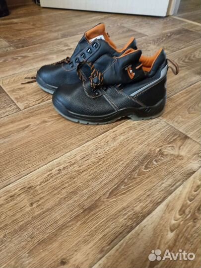 Ботинки мужские 42 размер