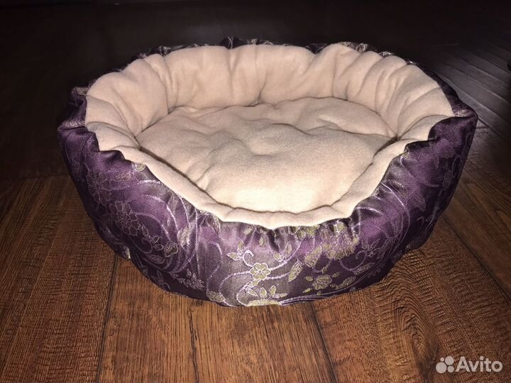 Лежанки новые 35х40см