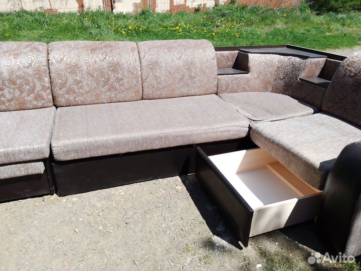 Угловой диван бу