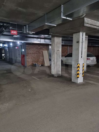 Машиноместо, 23 м²