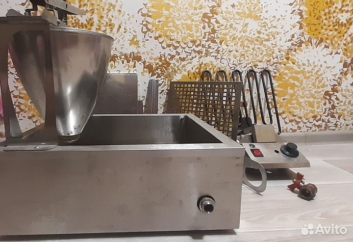 Аппарат для приготовления пончиков