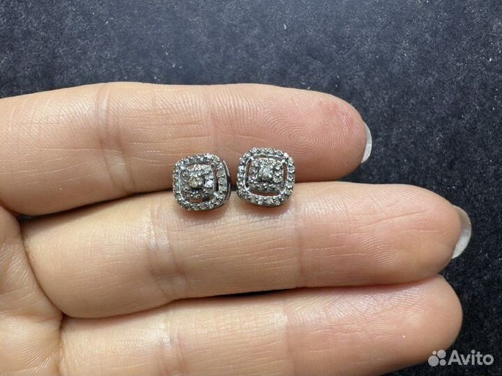 Пусеты с бриллиантами