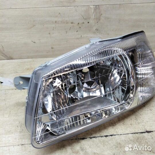 Фара левая Hyundai accent 2 новая