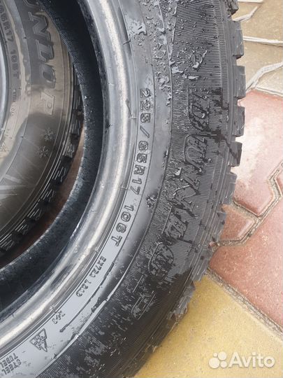 Dunlop Grandtrek Ice 02 225/65 R17
