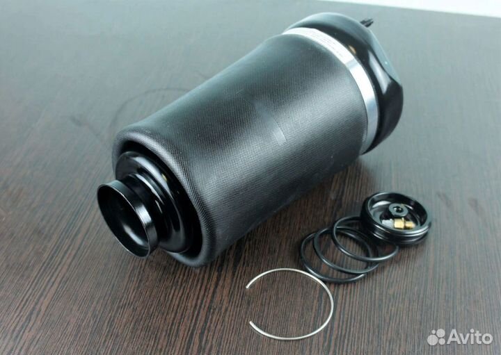 Пневмобаллон Mercedes MB GL / ML W164, передний