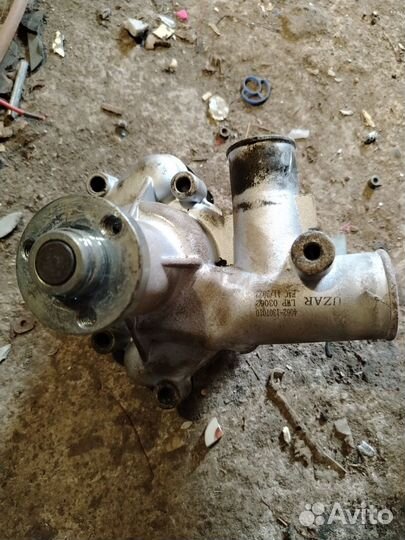 Водяной насос змз 409
