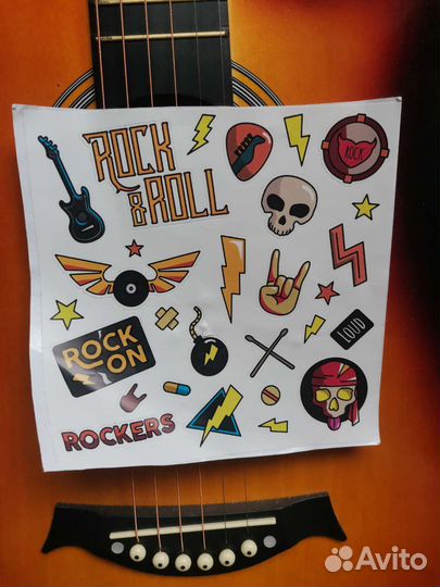 Акустическая гитара belucci, торг уместен