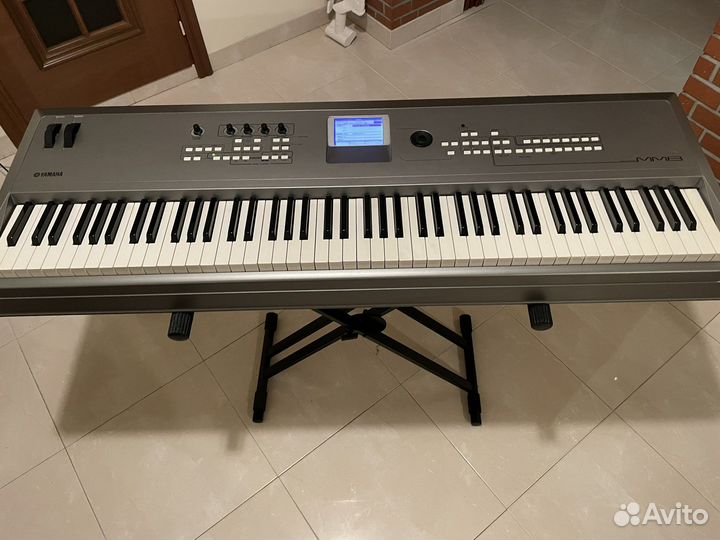Синтезатор yamaha MM8