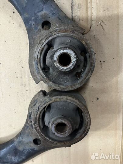 Рычаг передний левый правый Hyundai Santa Fe 2 CM