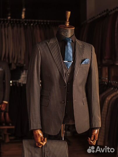 Мужской костюм тройка
