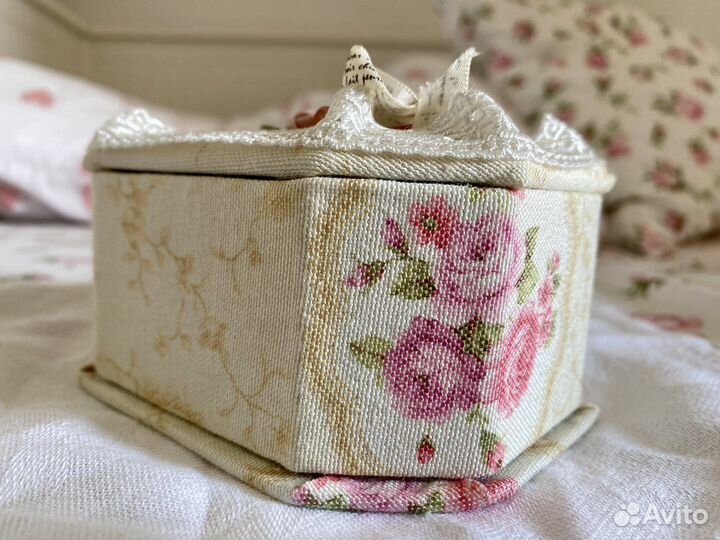 Шкатулка ручной работы С Цветами