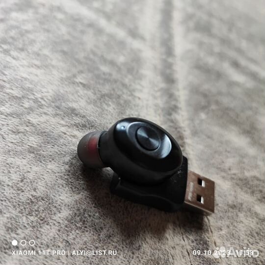 Bluetooth гарнитура