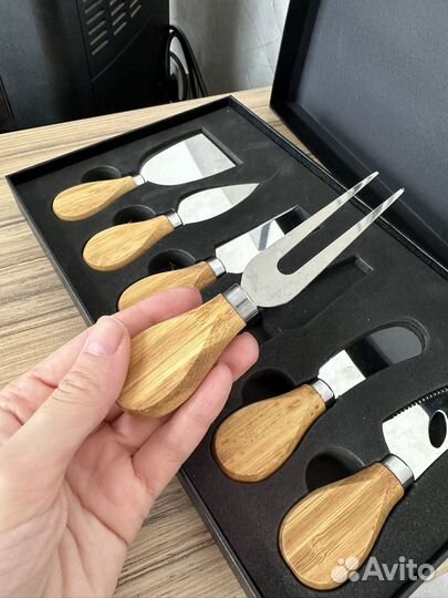 Набор ножей для сыра