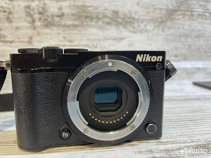 Nikon 1 j5 body