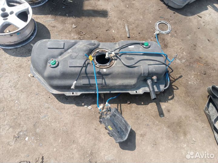 Бензобак Авео т250 топливный бак