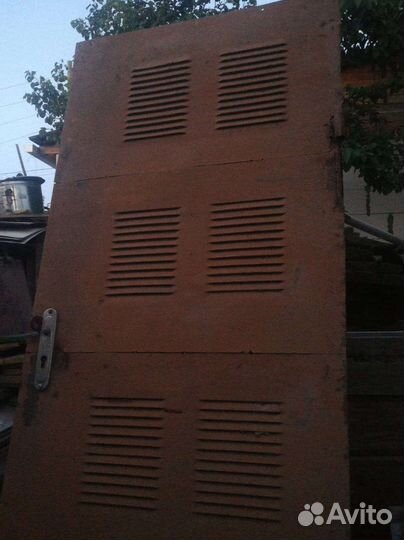 Дверь металическая