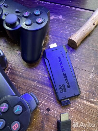 Игровая приставка Game stick 4k