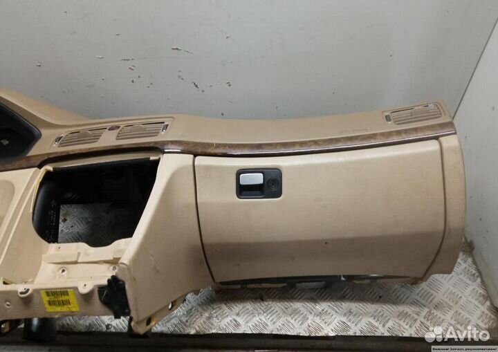 Панель приборов Volvo S80