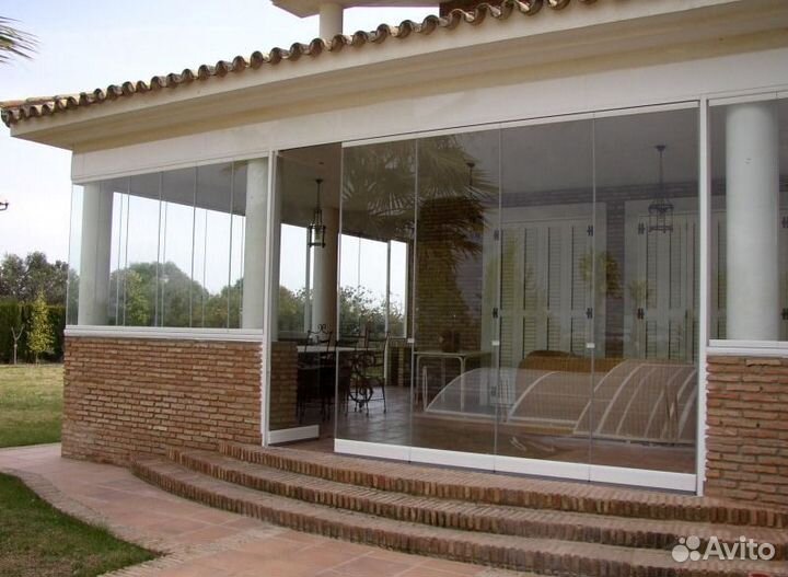 Безрамное остекление лоджий