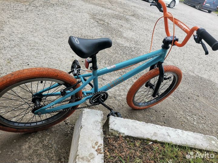 Трюковой велосипед bmx