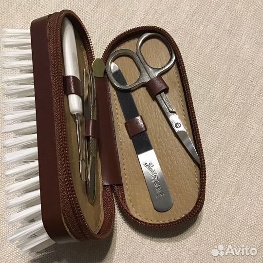 Маникюрный набор дорожный. Новый