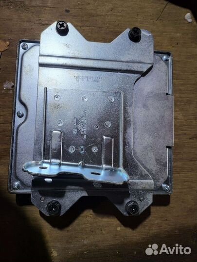 Блок управления круговым обзором Genesis G80