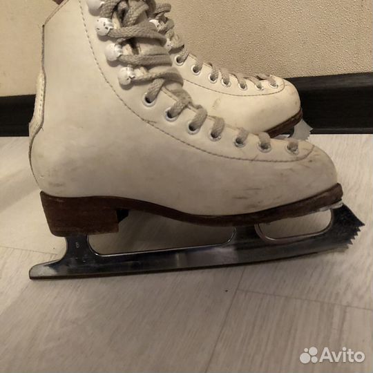 Коньки фигурные Wifa 29 LL